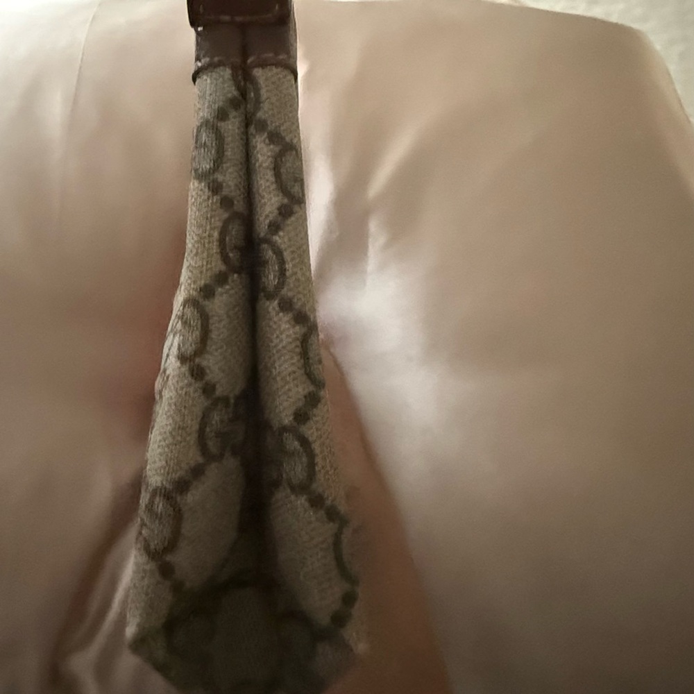 Gucci pouch - Picture 7 of 8